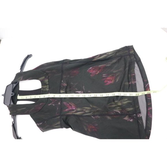 Lululemon Women's S/M Scoop‎ Neck Tank Racerback Midnight Iris Black Dark Floral - Picture 9 of 14